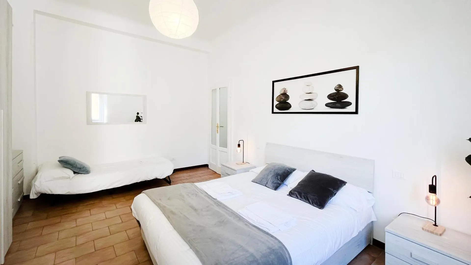20 Min Duomo *Design Apartment* Milan Italy